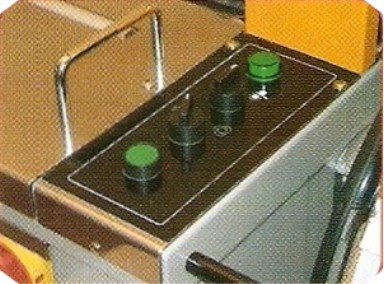 Pulsantiera di facile utilizzo.jpg Pulsantiera di facile utilizzo